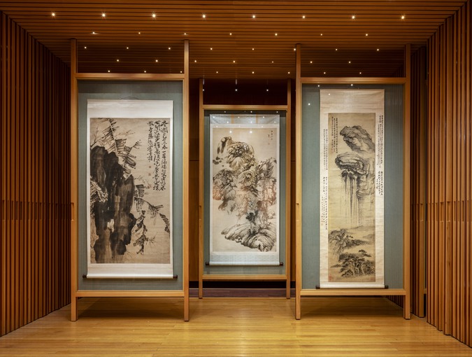 Interior from the exhibition. Photo.