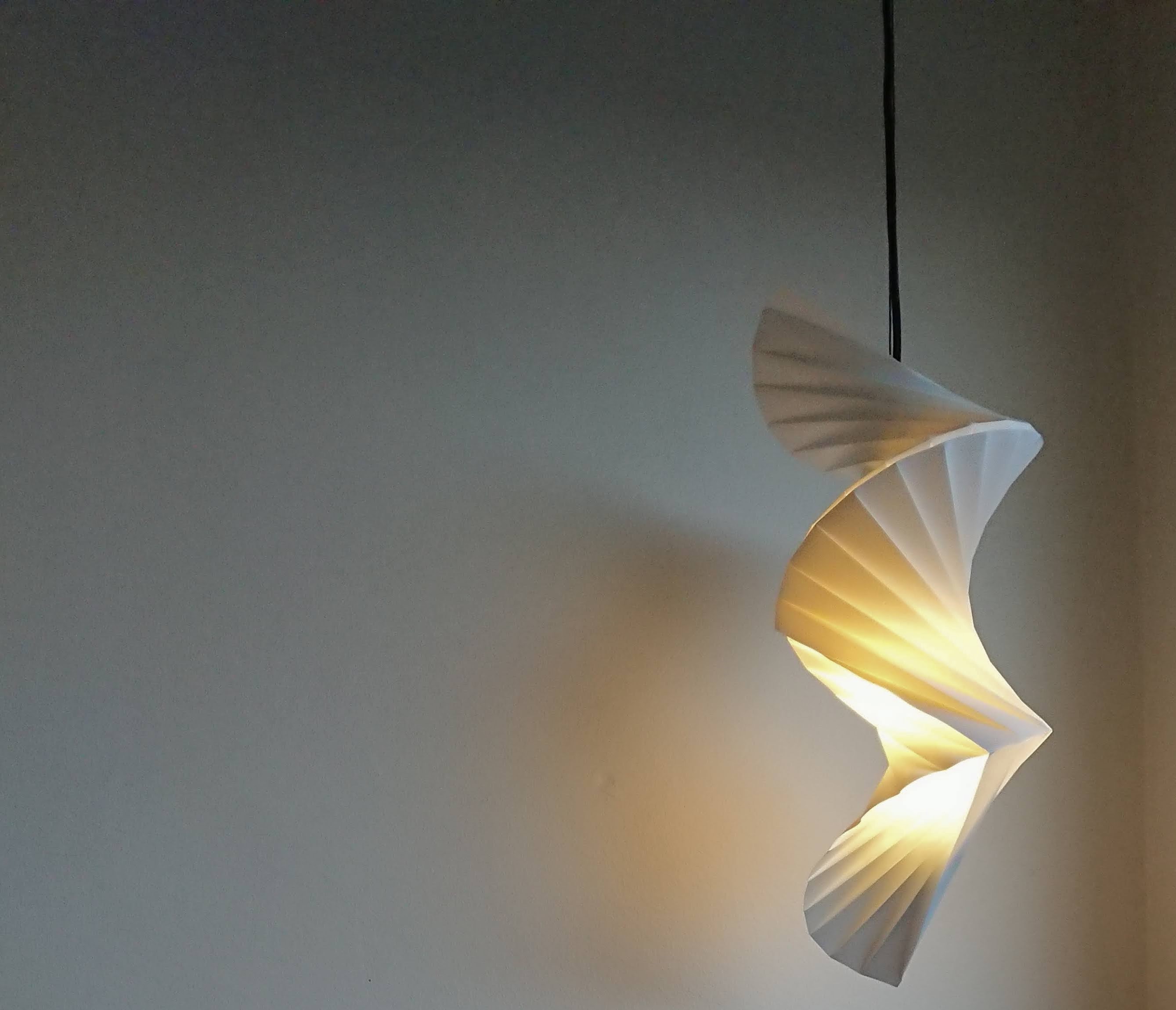 Bild på en origami lampskärm